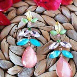 Pendiente bisutería "Rama" en cristal montado sobre base dorada